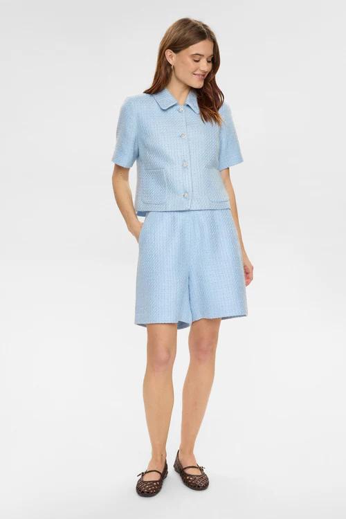 Nushana_jacket_airy_blue_4