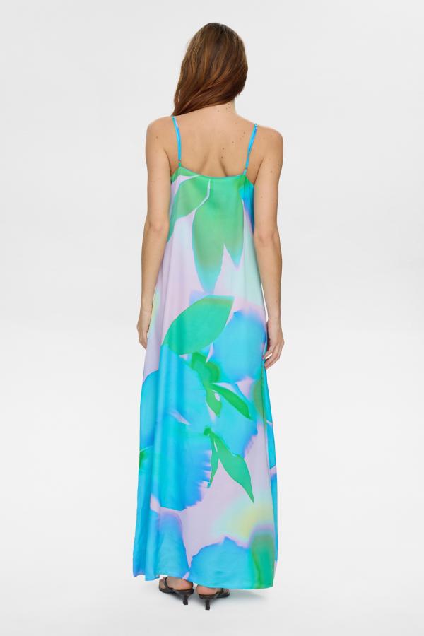 Nusunilee_dress_bloom_3