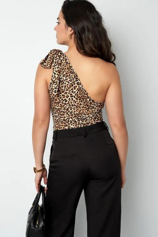 One_shoulder_panther_print_body_3