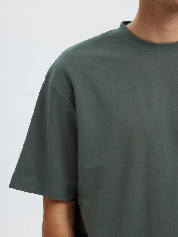 Oscar_loose_t_shirt_deep_forest_1