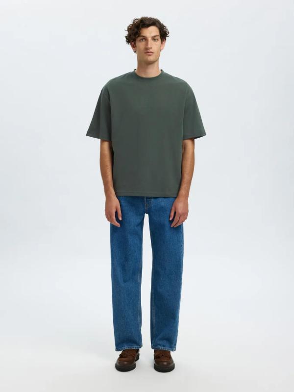 Oscar_loose_t_shirt_deep_forest_2