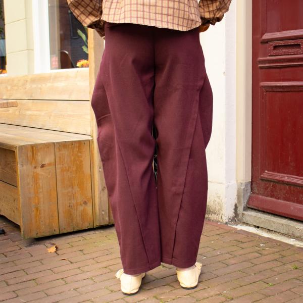 P12503_wide_Balloon_chino_bordeaux_2