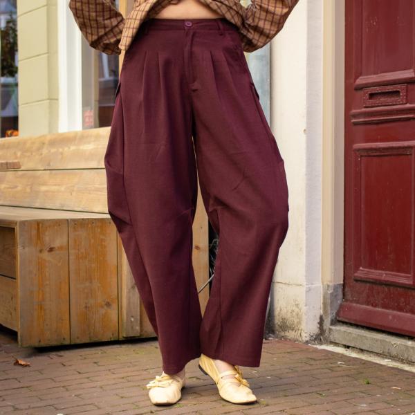 P12503_wide_Balloon_chino_bordeaux_3