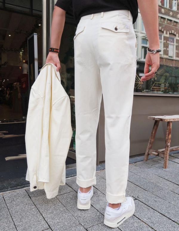 Raheel_bandplooi_pantalon_coconut_milk_2