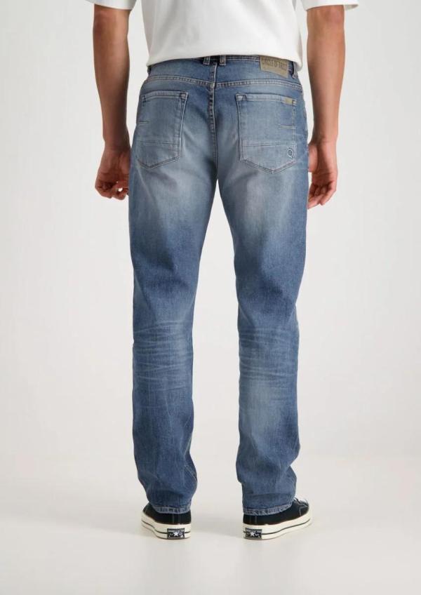 Ray_jeans_dry_rinsed_1