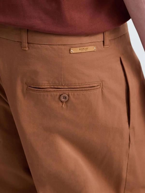 Relaxed_fit_twill_trouser_bruin