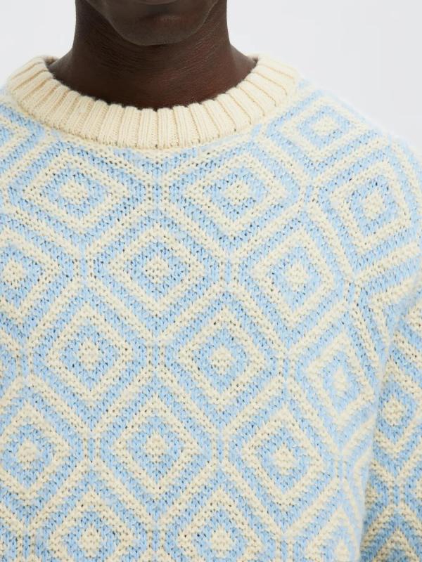 Remi_Relaxed_crew_neck_egret_blue_fog_