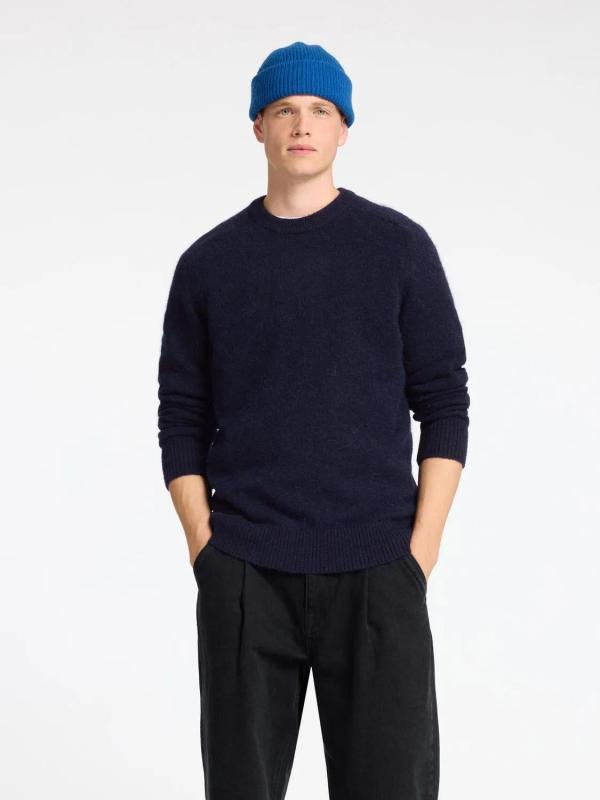 SLHRAI_LS_knit_crew_neck_sky_captain_4