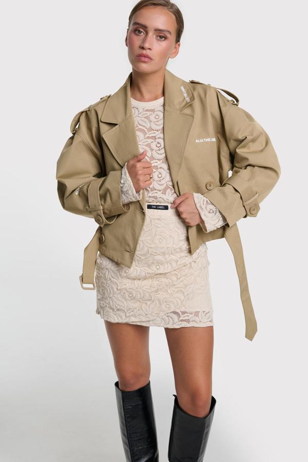 Short_aAlix_Trenchcoat_2