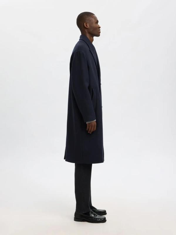 Simon_manteco_coat_sky_captain_1