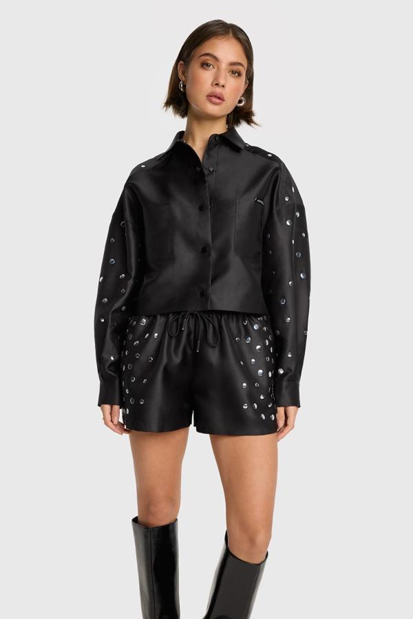 Studs_cropped_blouse_zwart_1