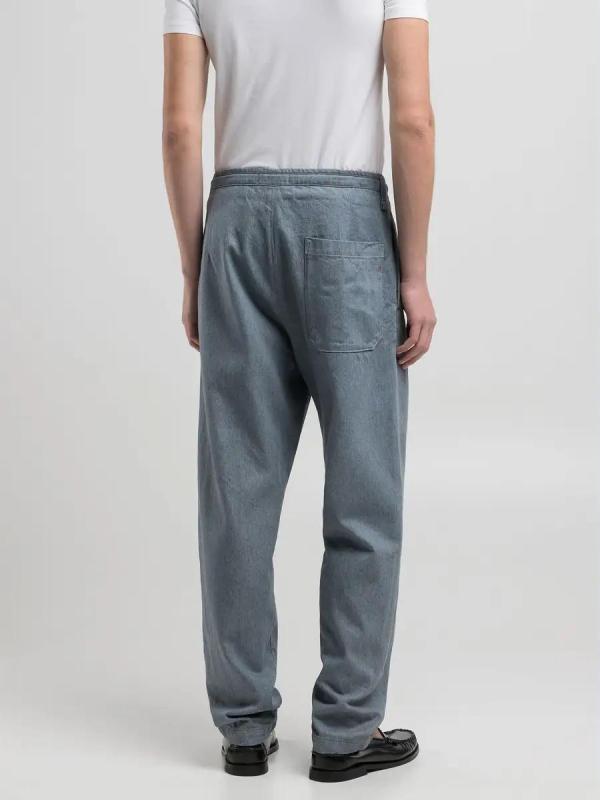 TAPERED_FIT_DENIM_TROUSERS_1