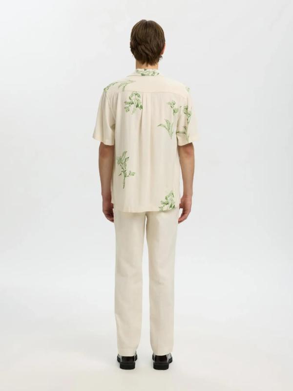 Terry_shirt_egret_leaves_1