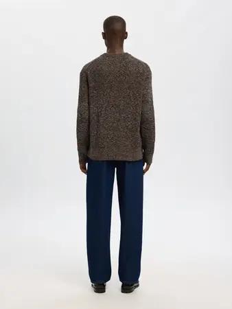 Tilum_Knit_crew_neck_demitasse_1