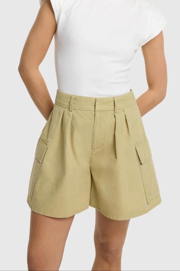 Uma_Shorts_3