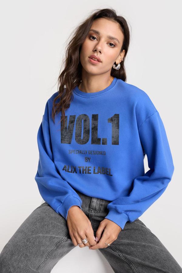 VOL__1_sweater_bright_blue