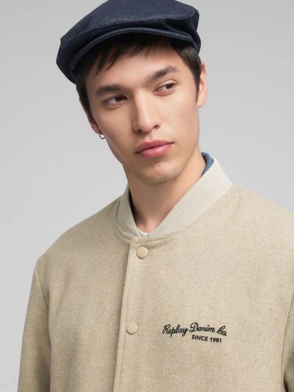 Varsity_jacket_Sand_3