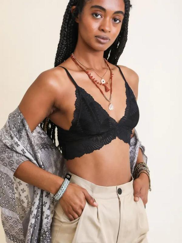 Vlinder_bralette_kant_zwart_2