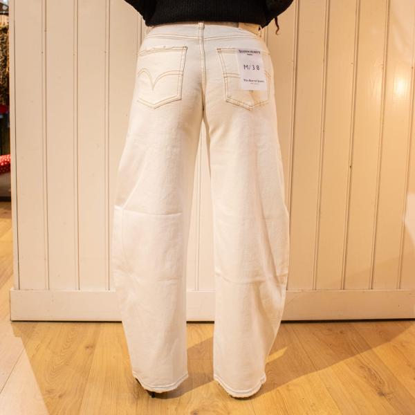 W3717_B_Barrel_Jeans_white_1