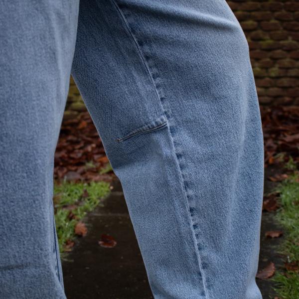 W3832_3_Baggy_Ballon_licht_blauw__1