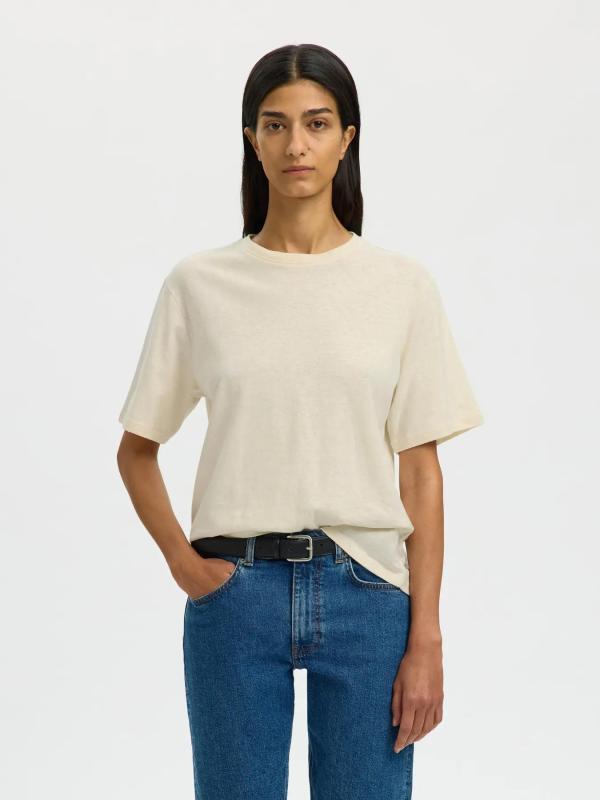 Wanda_t_shirt_off_white_4