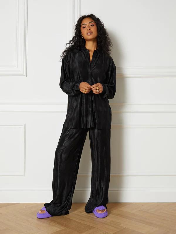 Wide_plisse_pants_TYRAH_black_2