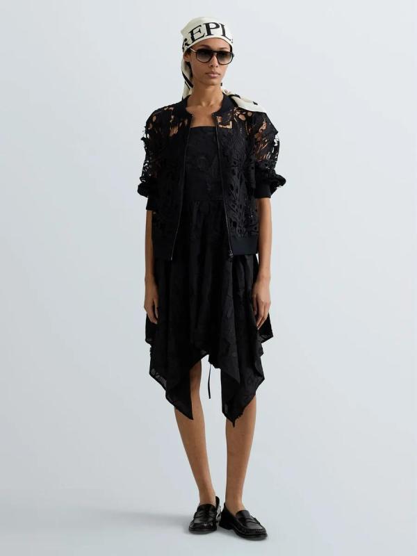 Zip_up_sweater_with_lace_zwart_6