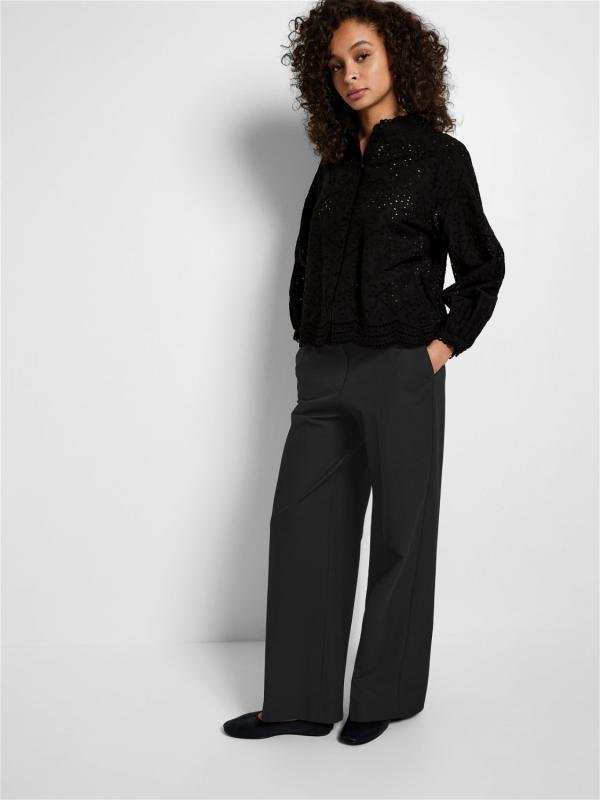 black_embroidery_blouse_1