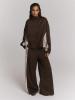 Annie_sporty_jack_brown_2